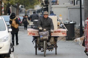Flytning på cykel i hutong