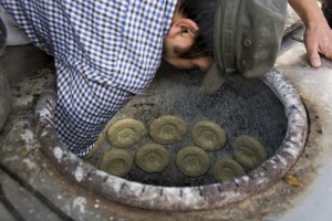 Muslimsk bager med tandooriovn