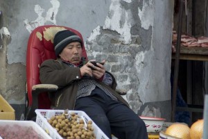 Tilbagelænet gadehandler