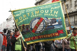 Voldsom demonstration mod finanskrise London marts 2013