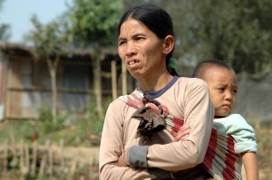 Landsby ved Kok-floden, Thailand