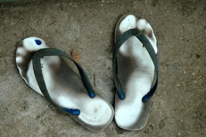 Munkens sandaler, Prae, Thailand
