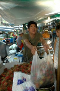 Rambutan på marked i Bangkok
