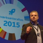 900 tilhørere fylder en del...